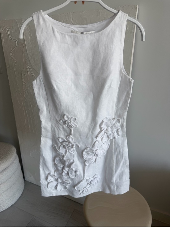 Endless Rose Dresses & Skirts - Endless Rose White Linen Floral Applique Mini Dress